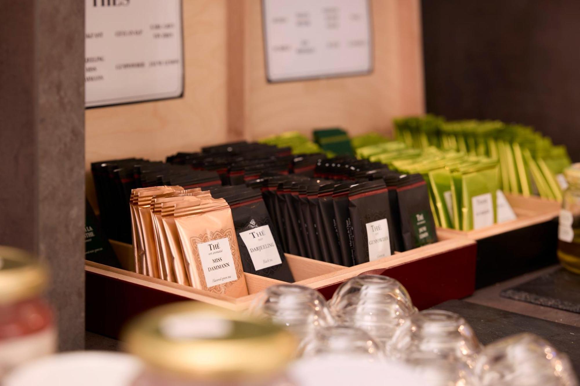 Hotel-Restaurant Le Calice Du Gevaudan - A75 Banassac Ngoại thất bức ảnh